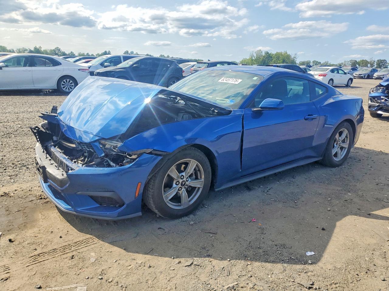 2024 Ford Mustang - zdjęcie główne