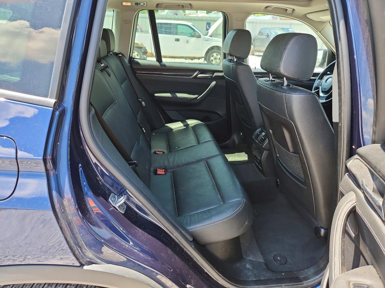 2017 BMW X3 xDrive28I - zdjęcie 11