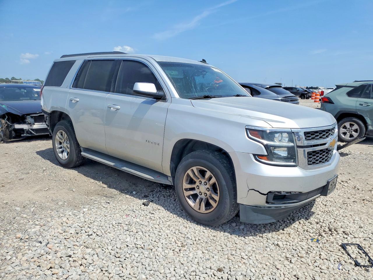 2015 Chevrolet Tahoe C1500 Lt - zdjęcie 4