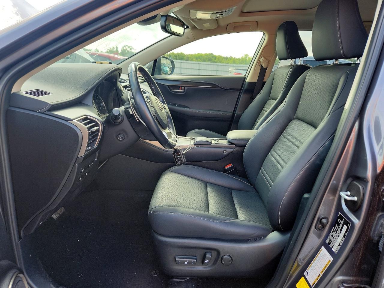 2020 Lexus Nx 300 - zdjęcie 7