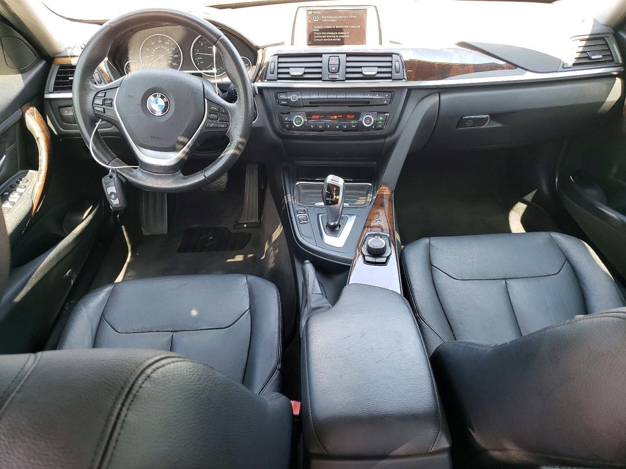 2014 BMW 328 I - zdjęcie 8