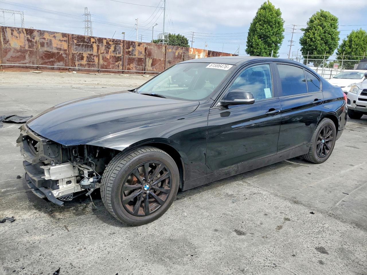 2017 BMW 320 I - zdjęcie główne