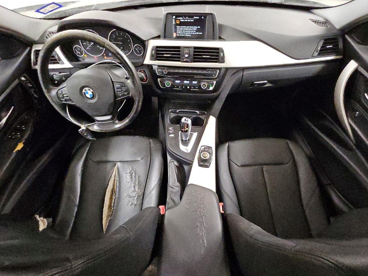 2017 BMW 320 I - zdjęcie 8
