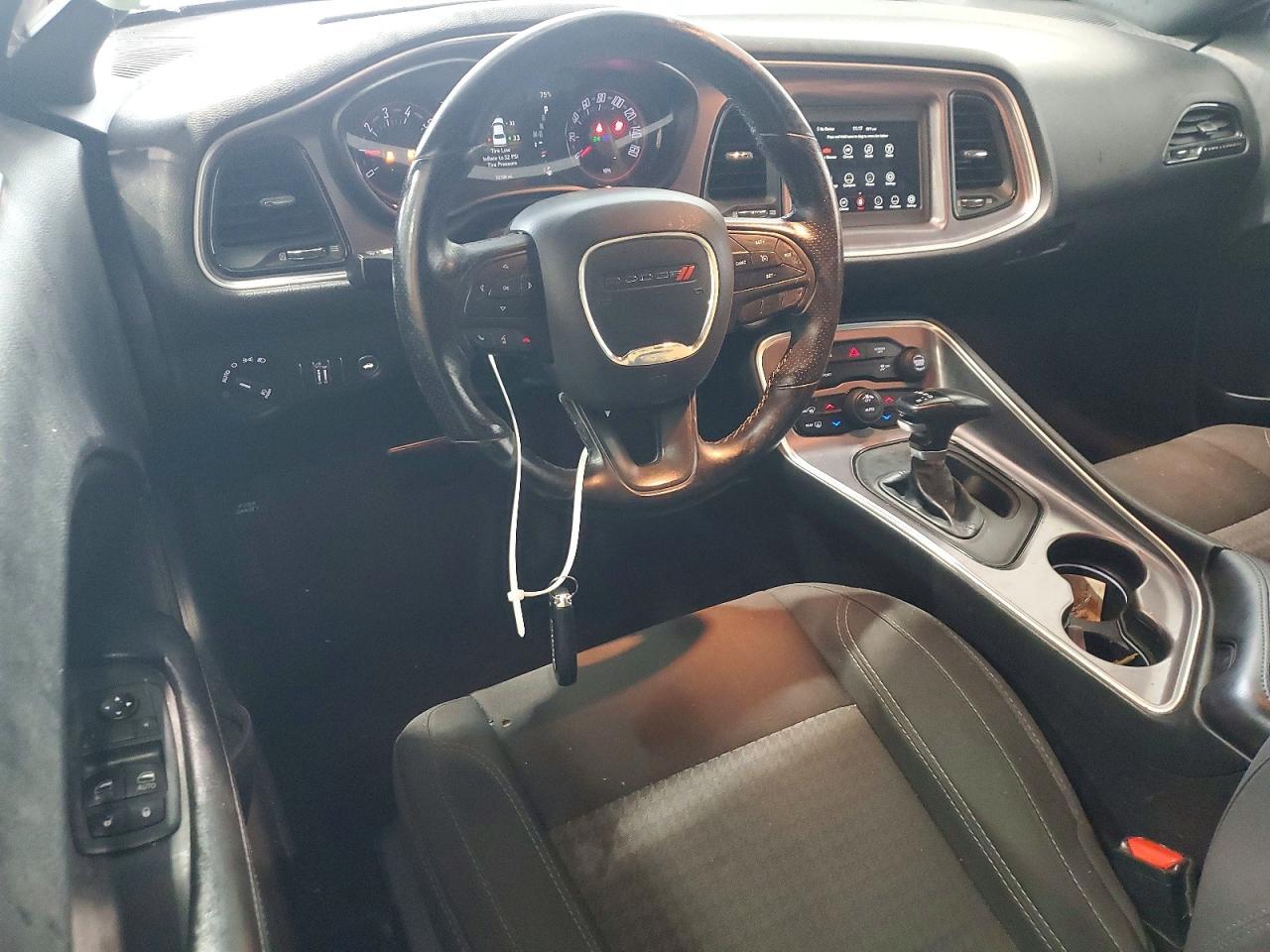2019 Dodge Challenger Sxt - zdjęcie 8
