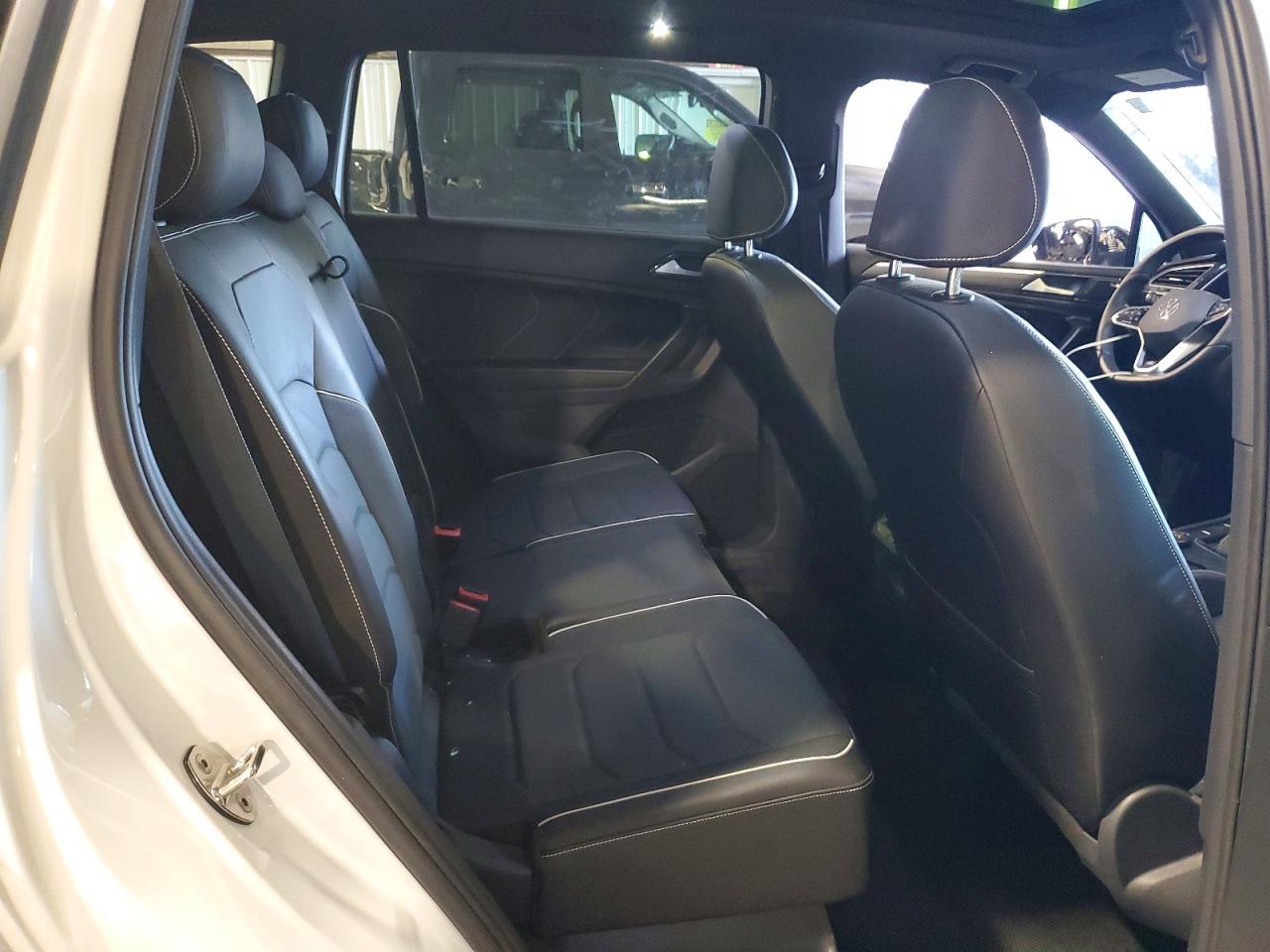 2023 Volkswagen Tiguan Sel R-Line Black - zdjęcie 11