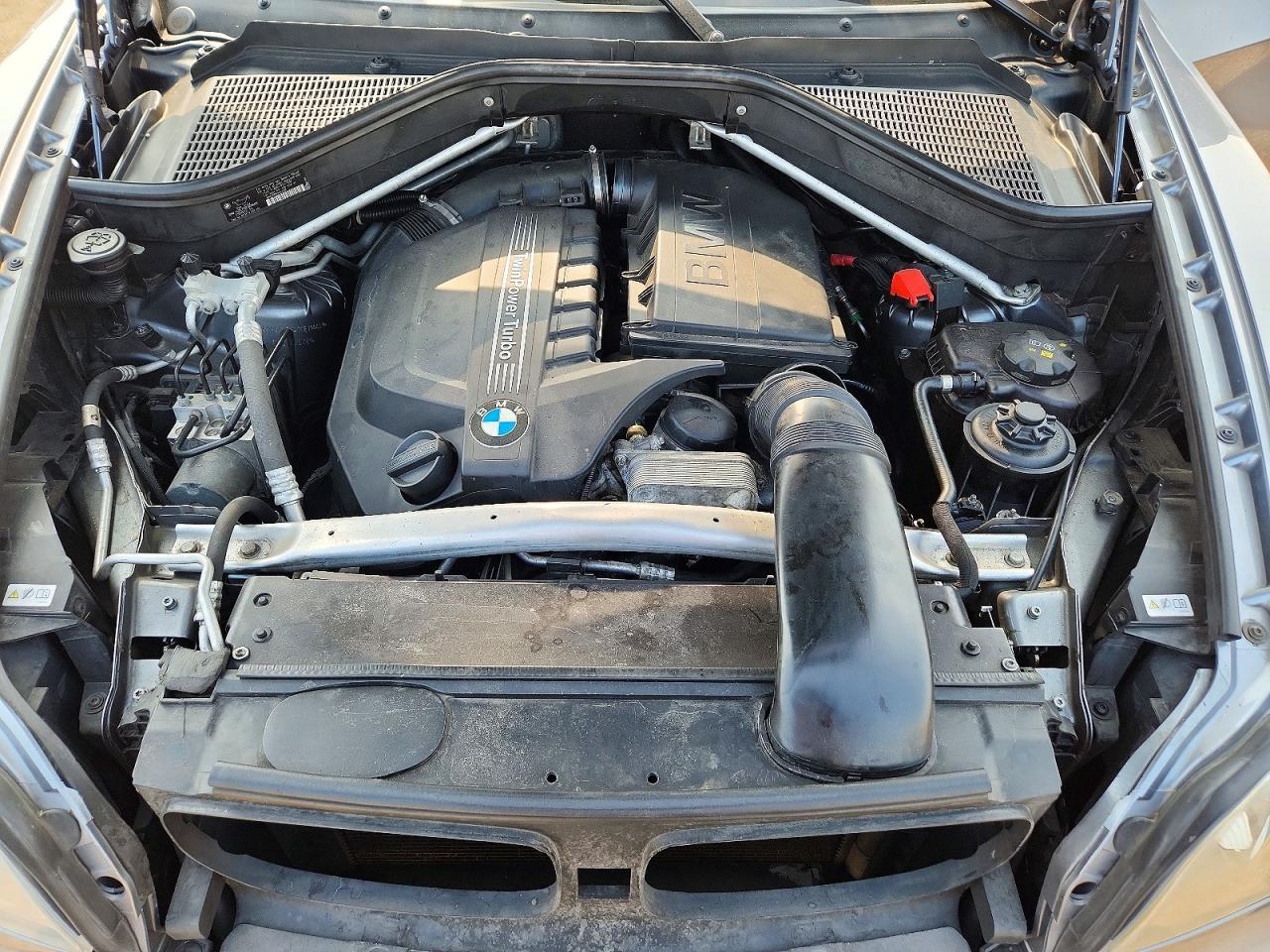 2013 BMW X5 xDrive35I - zdjęcie 12