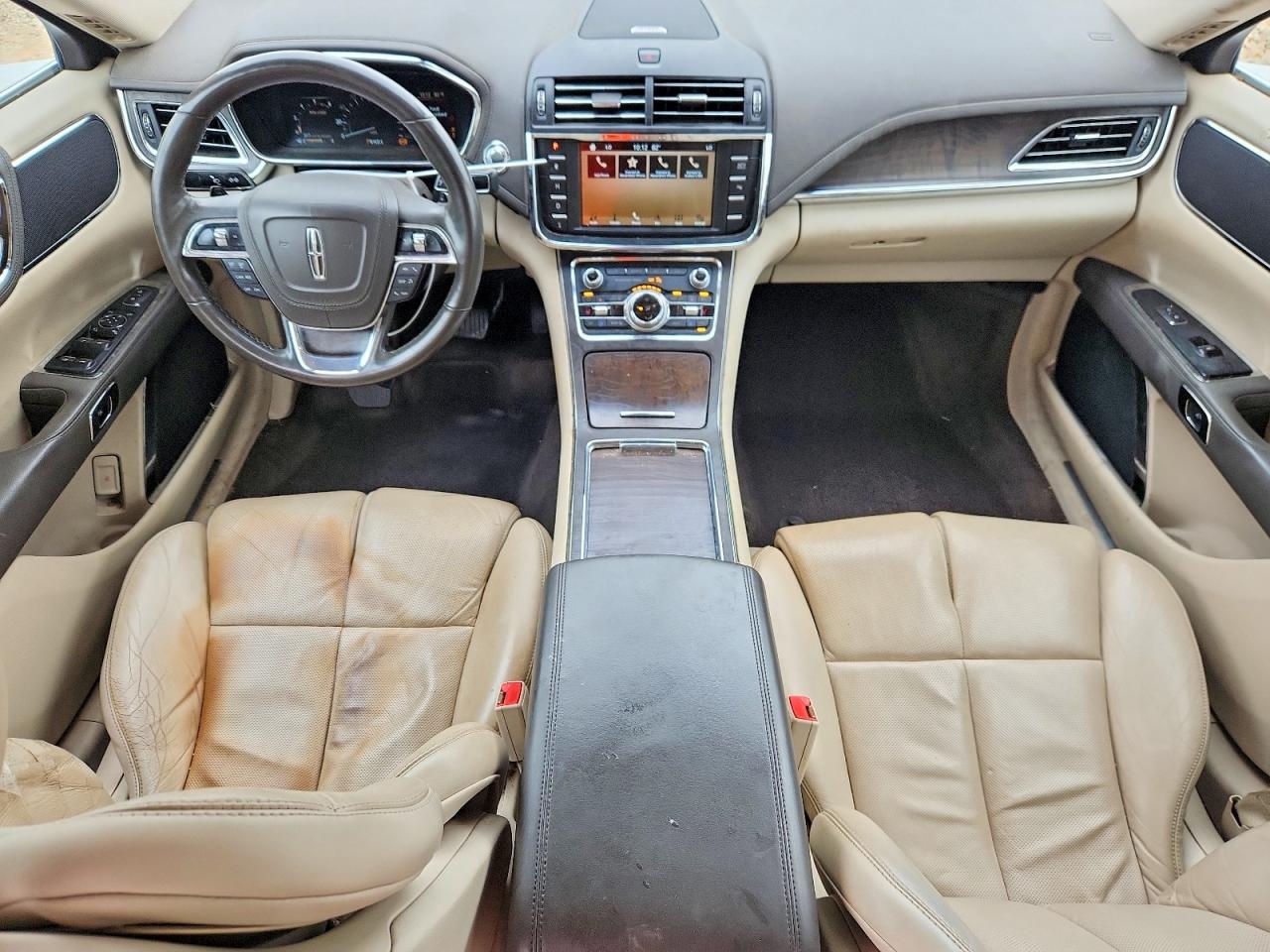 2017 Lincoln Continental Select - zdjęcie 8