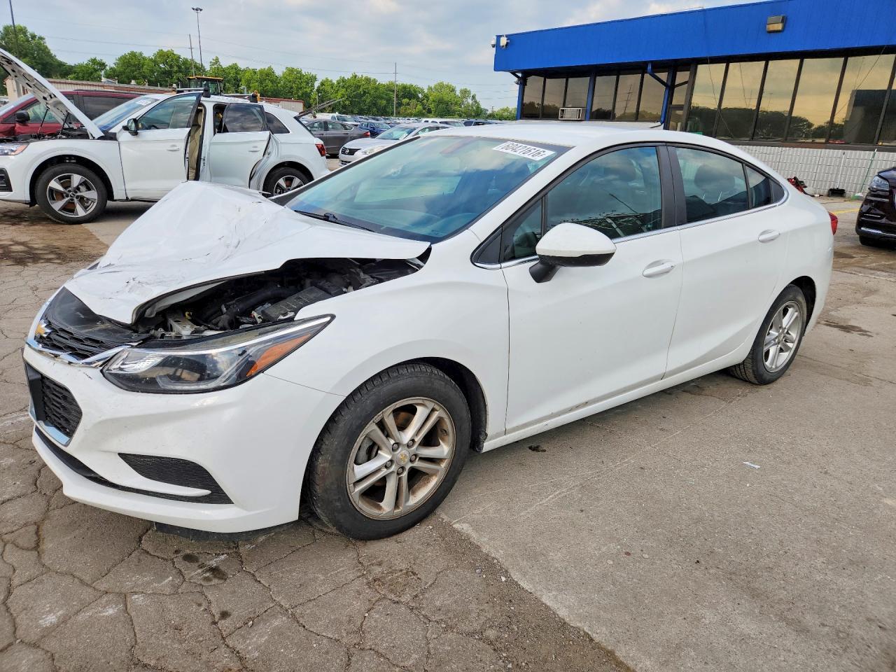 2016 Chevrolet Cruze Lt - zdjęcie główne
