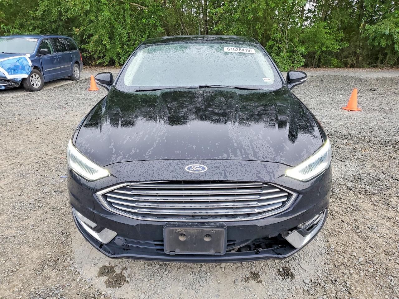 2017 Ford Fusion Titanium - zdjęcie 5