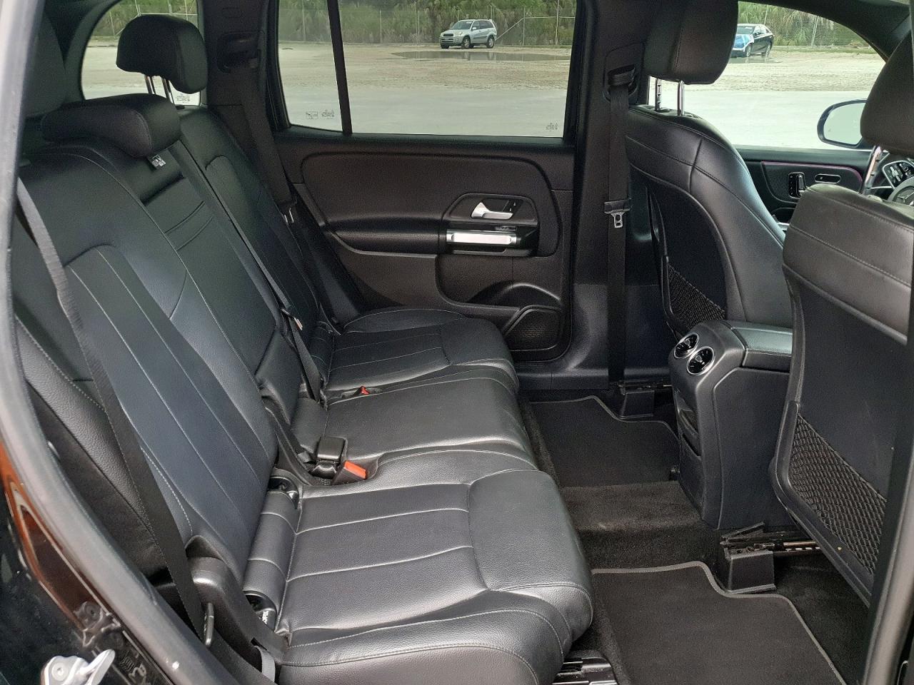 2020 Mercedes-Benz Glb 250 - zdjęcie 11