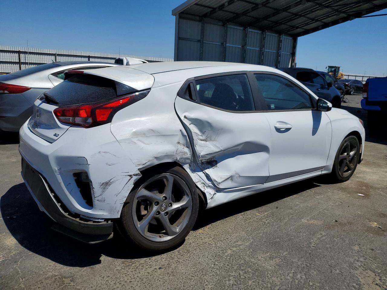 2019 Hyundai Veloster 2.0L - zdjęcie 3
