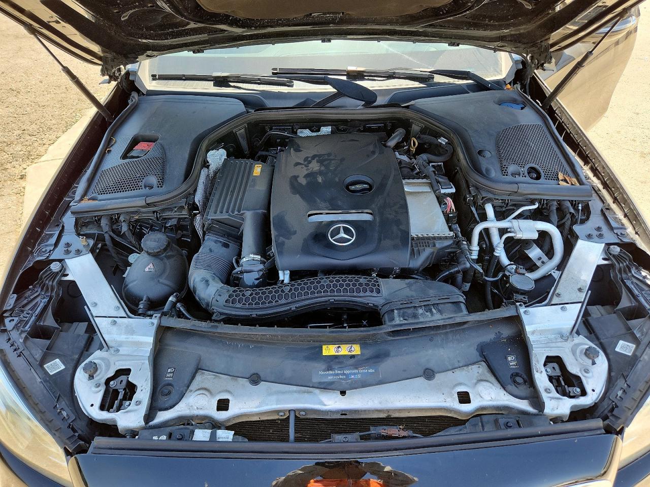 2018 Mercedes-Benz E 300 - zdjęcie 11