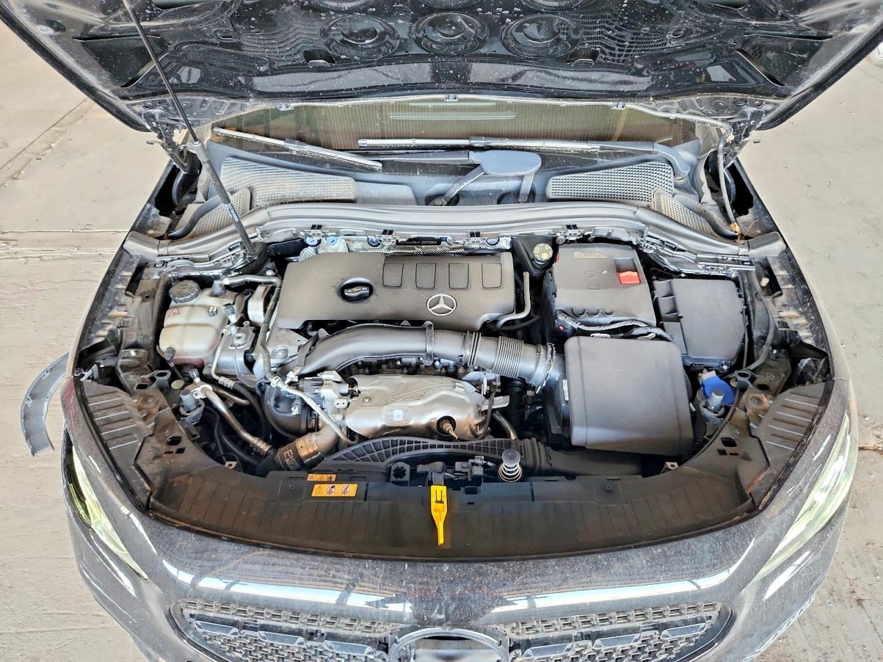 2023 Mercedes-Benz Gla 250 - zdjęcie 12