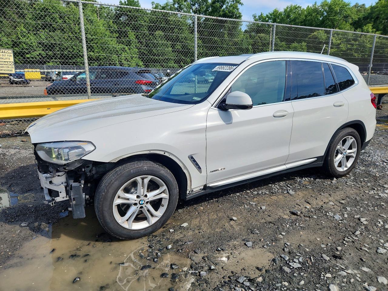 2018 BMW X3 xDrive30I - zdjęcie główne