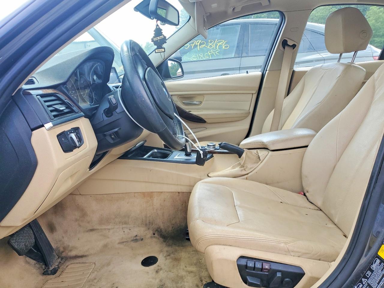 2013 BMW Seria 3 328i - zdjęcie 7