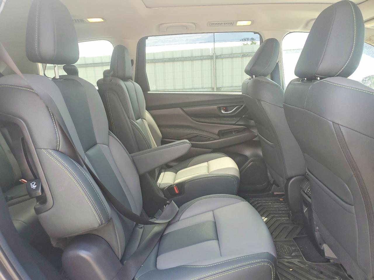 2024 Subaru Ascent Onyx Edition - zdjęcie 11