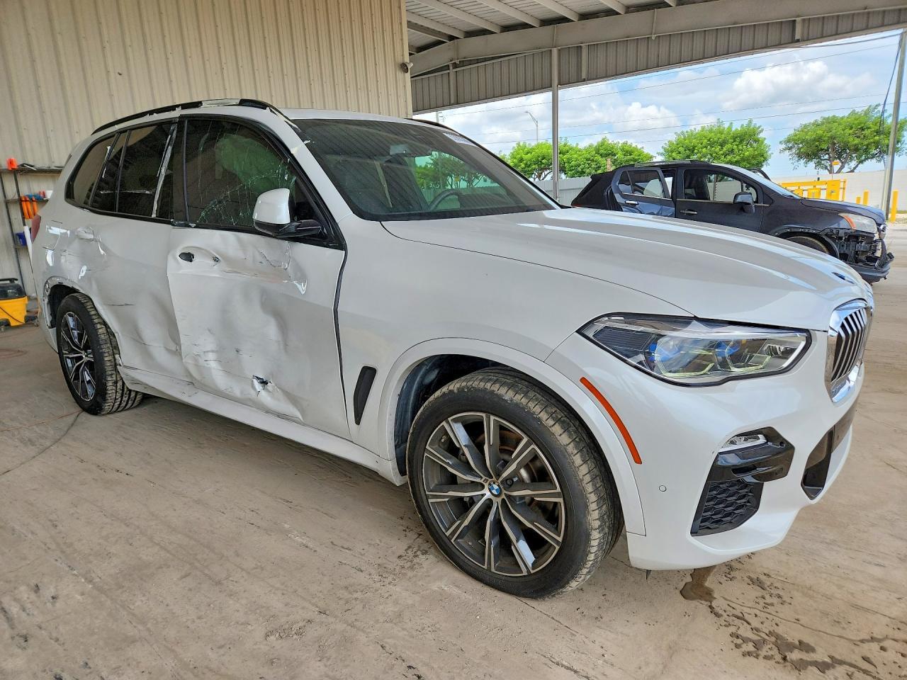 2019 BMW X5 xDrive40I - zdjęcie 4