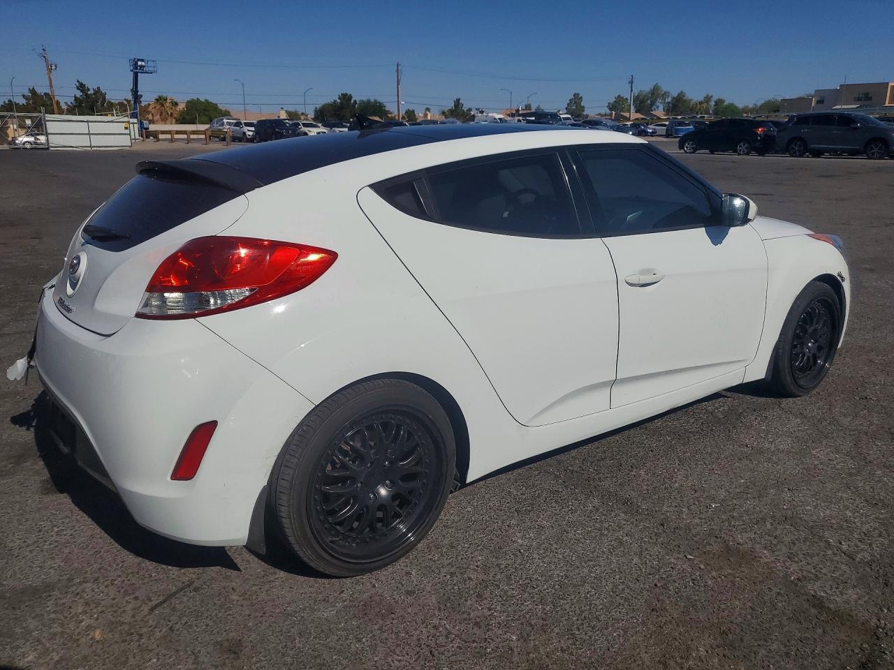 2013 Hyundai Veloster Base - zdjęcie 3