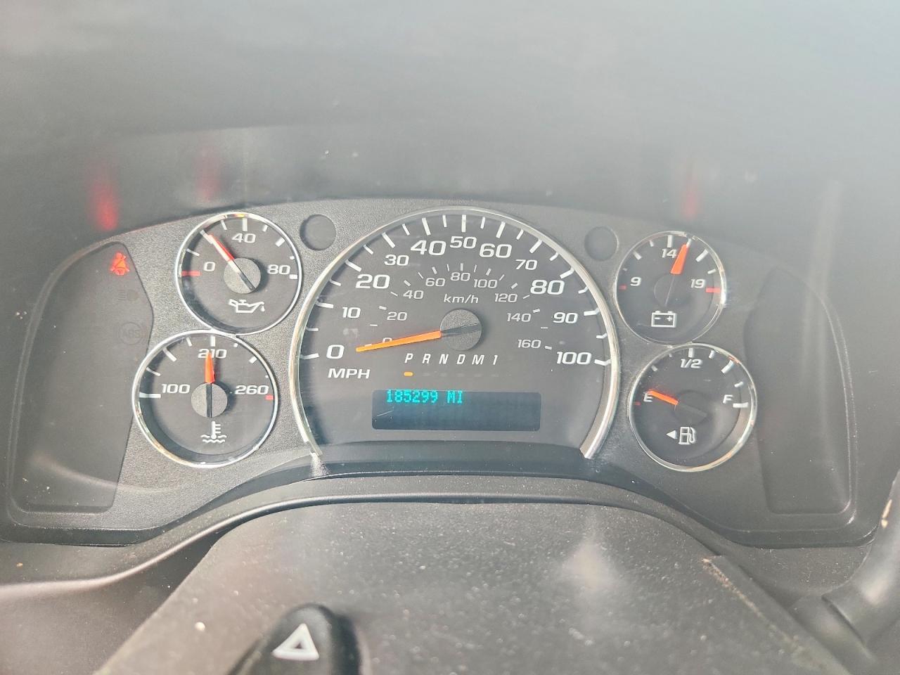 2020 Chevrolet Express G2500 - zdjęcie 9