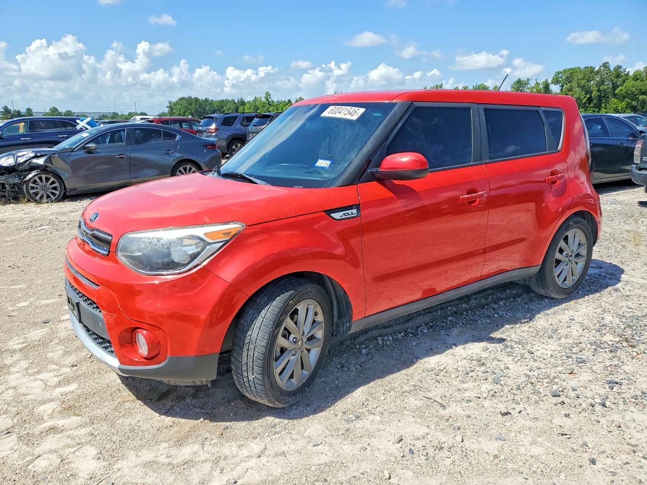 2017 Kia Soul + - zdjęcie główne