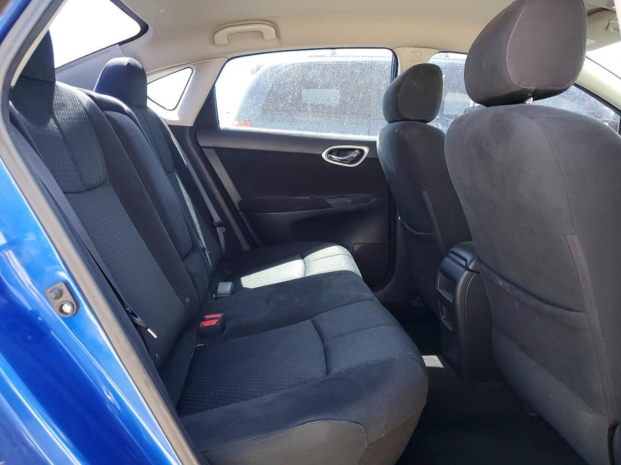 2015 Nissan Sentra Sr - zdjęcie 10