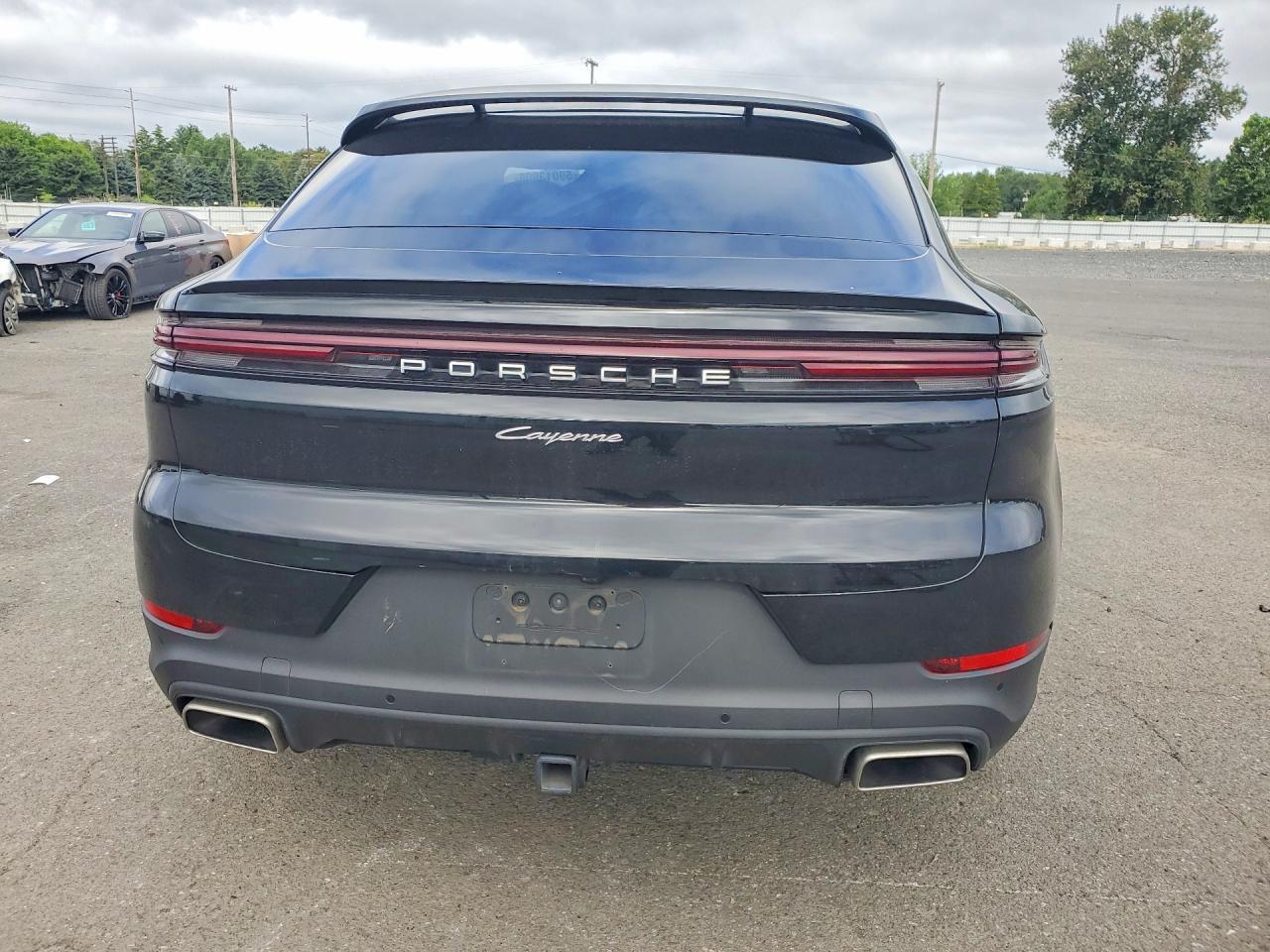 2024 Porsche Cayenne Coupe - zdjęcie 6