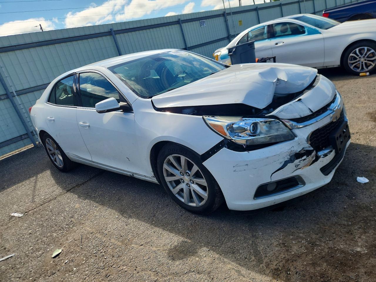 2015 Chevrolet Malibu 2Lt - zdjęcie 4