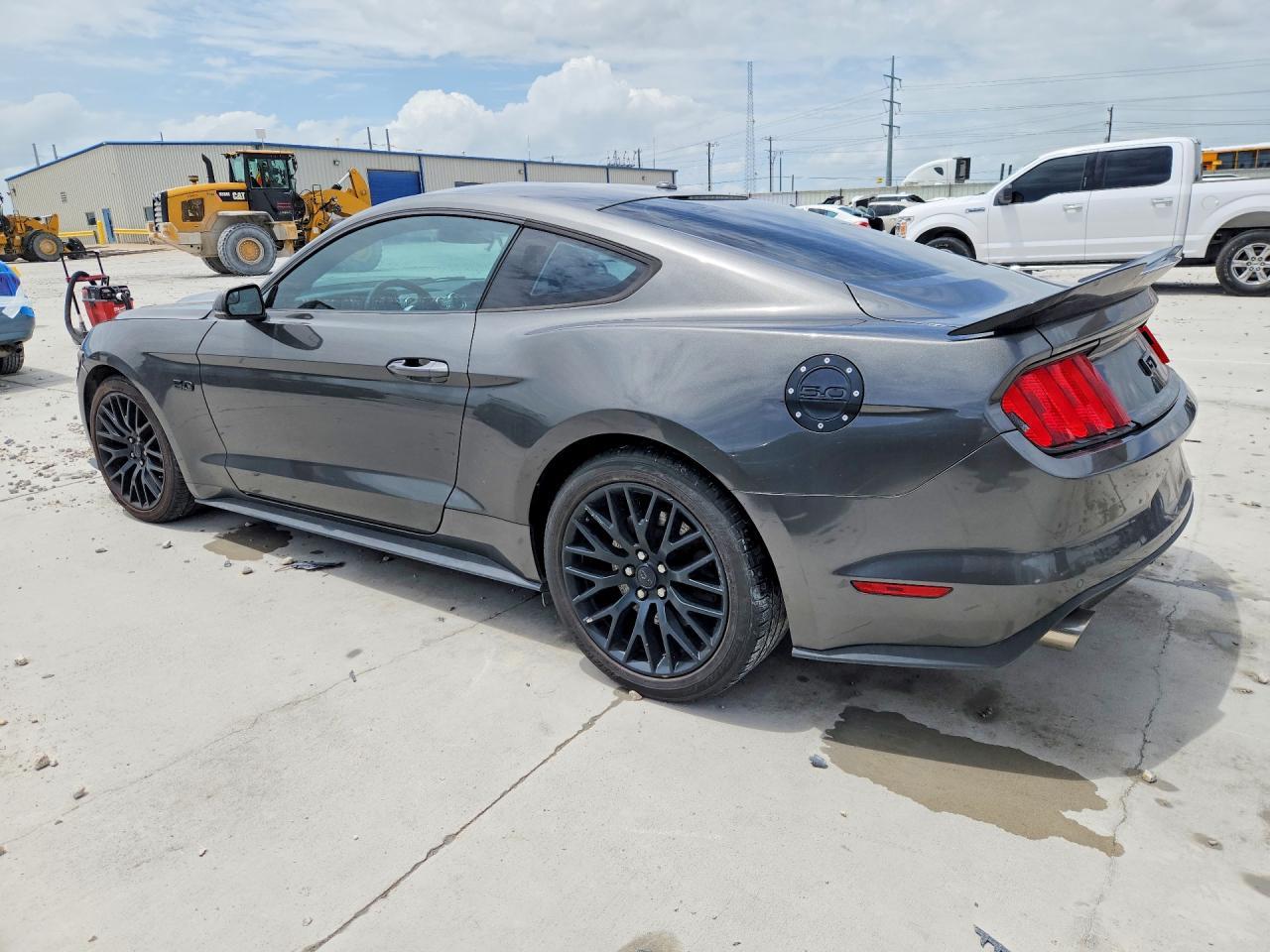 2016 Ford Mustang Gt - zdjęcie 2