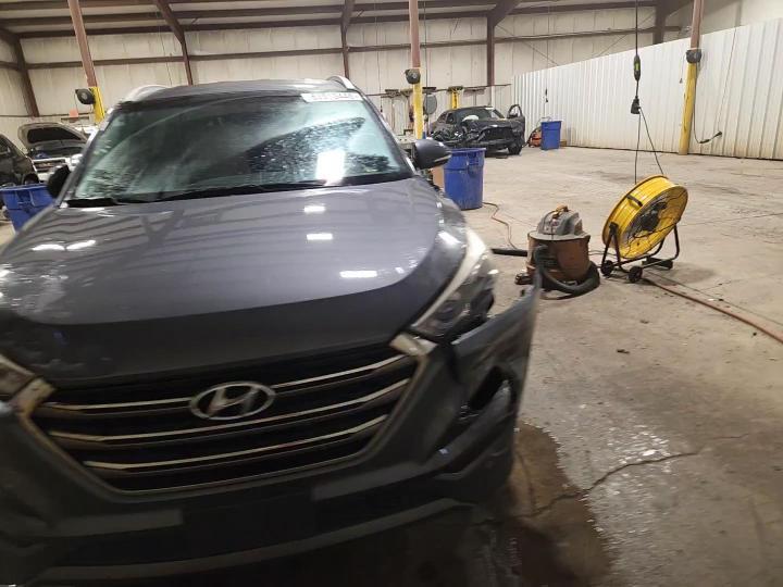 2016 Hyundai Tucson Limited - zdjęcie 14