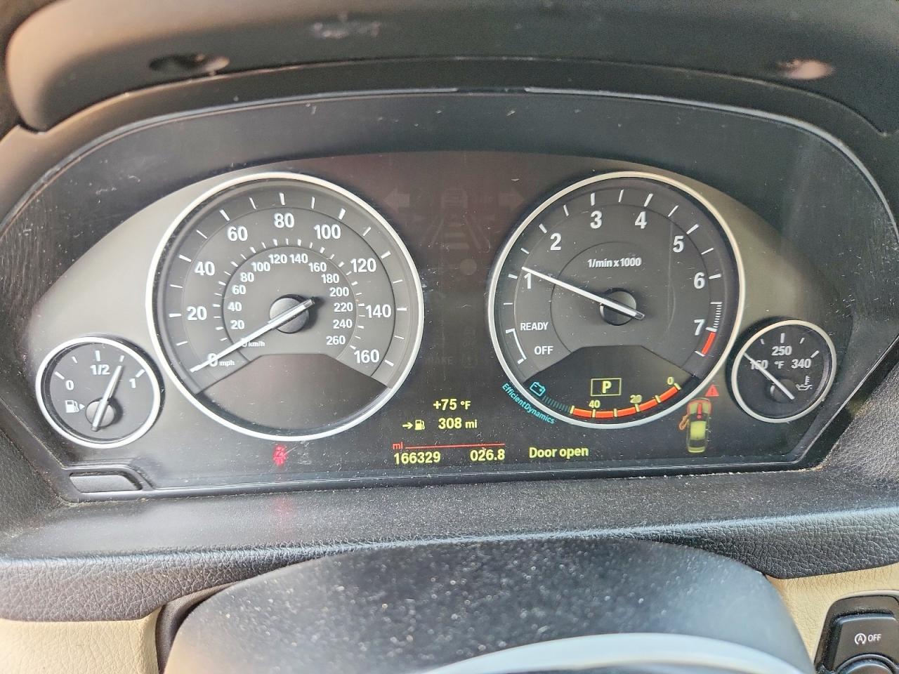 2015 BMW 320 I xDrive - zdjęcie 9