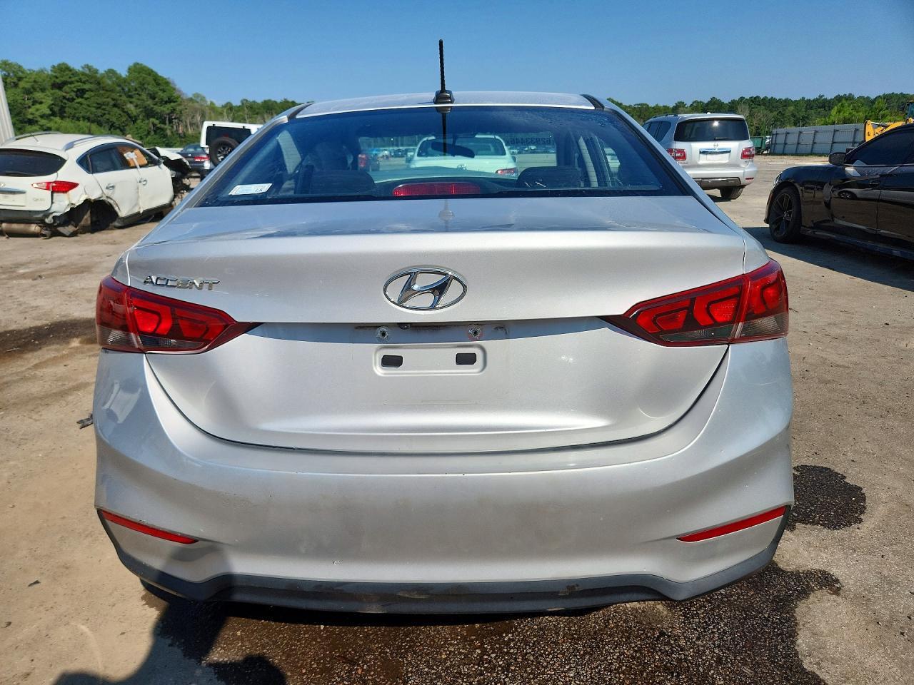 2019 Hyundai Accent Sel - zdjęcie 6