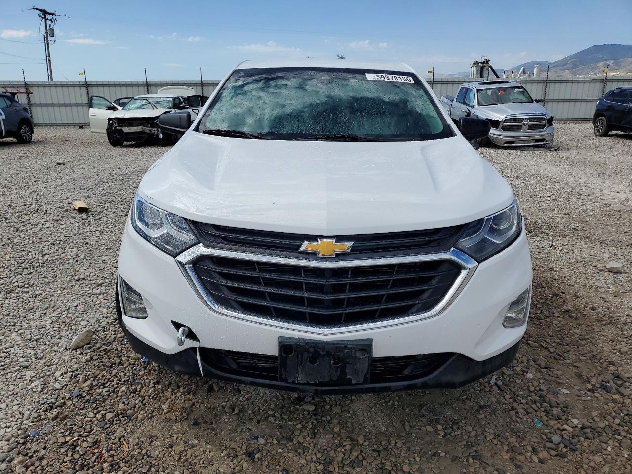 2021 Chevrolet Equinox Ls - zdjęcie 5