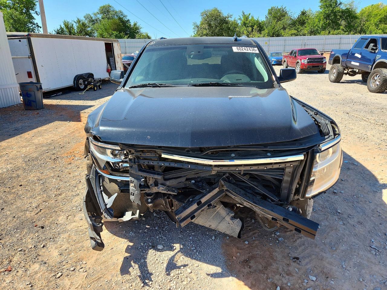 2018 Chevrolet Tahoe C1500 Ls - zdjęcie 5