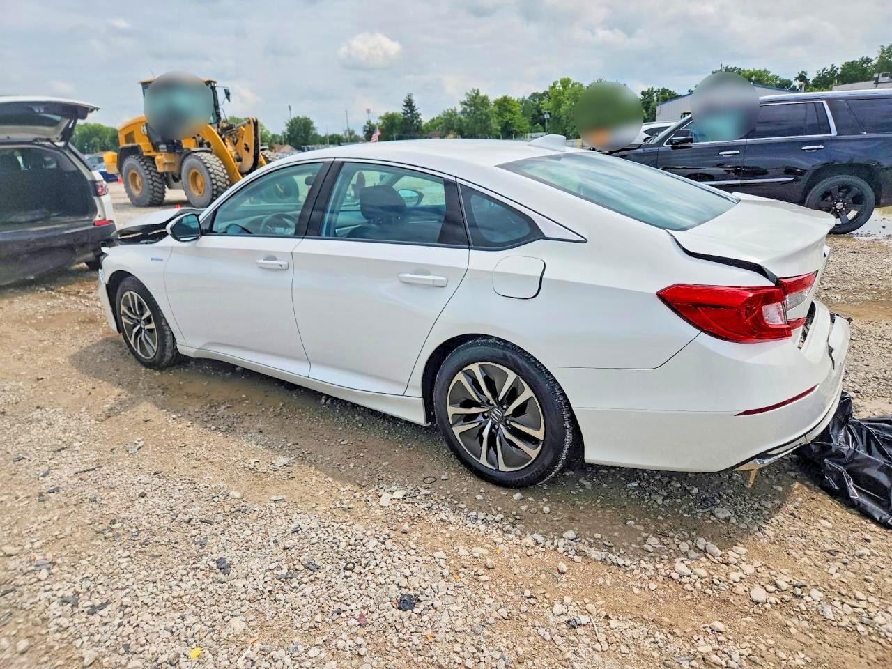 2021 Honda Accord Hybrid - zdjęcie 2