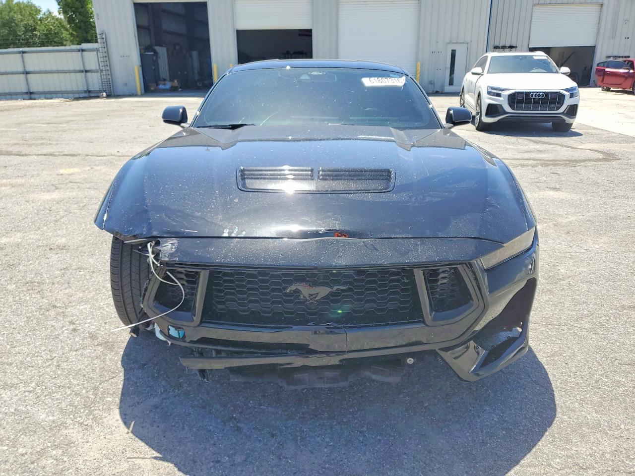 2024 Ford Mustang Gt - zdjęcie 5