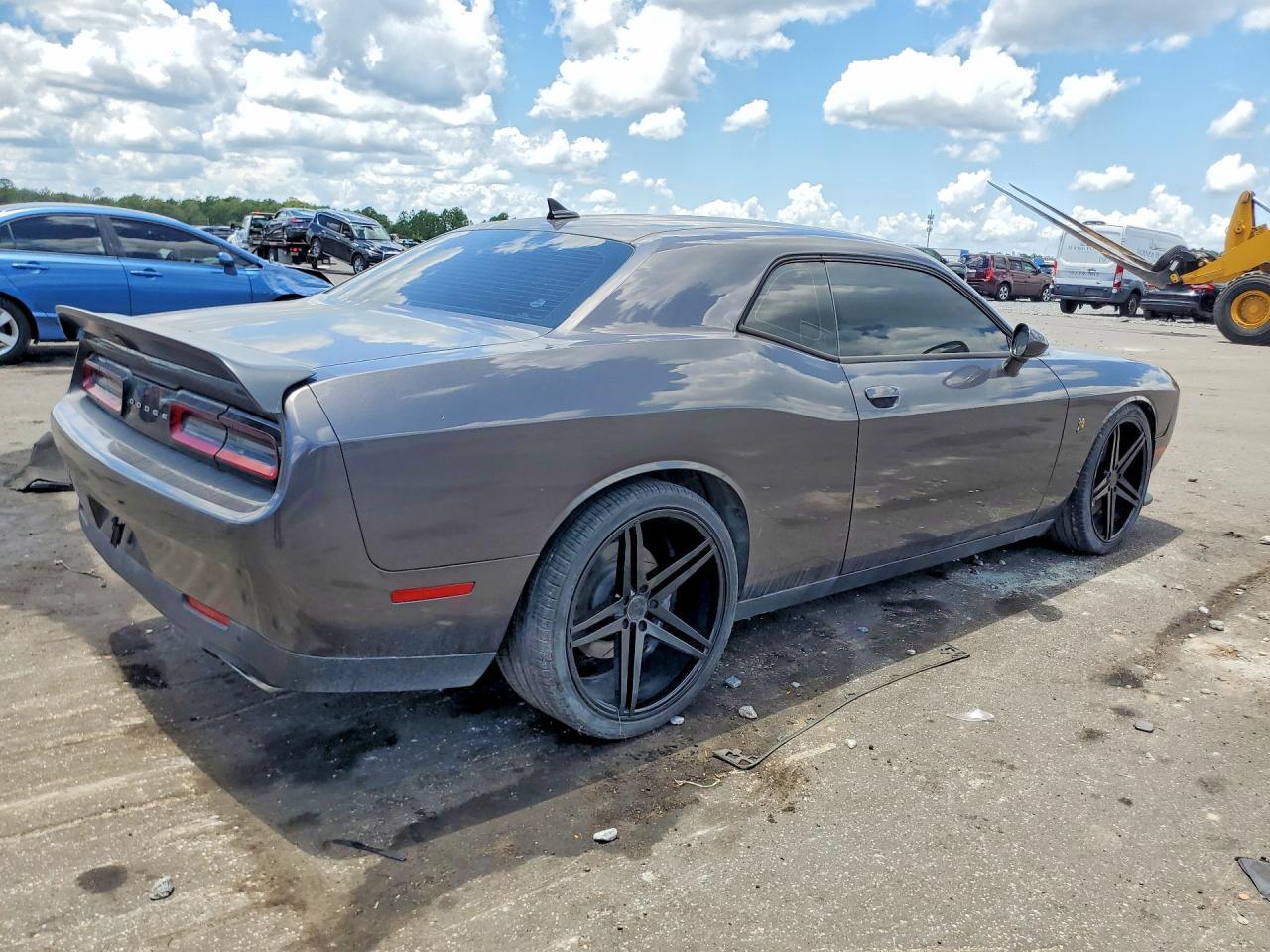 2019 Dodge Challenger R/T Scat Pack - zdjęcie 3