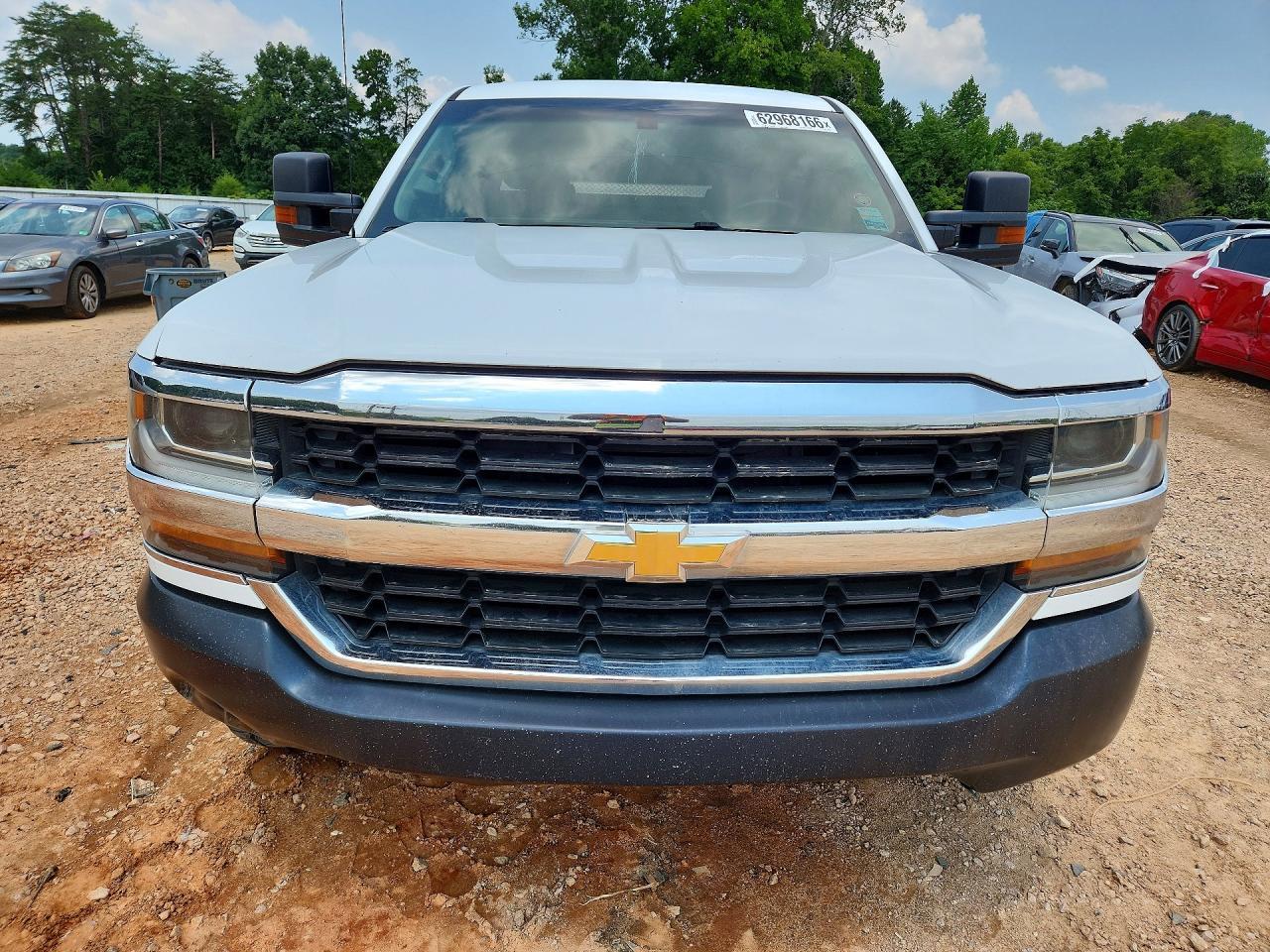 2017 Chevrolet Silverado C1500 - zdjęcie 5