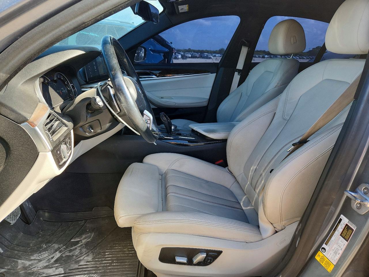 2018 BMW 530 I - zdjęcie 7