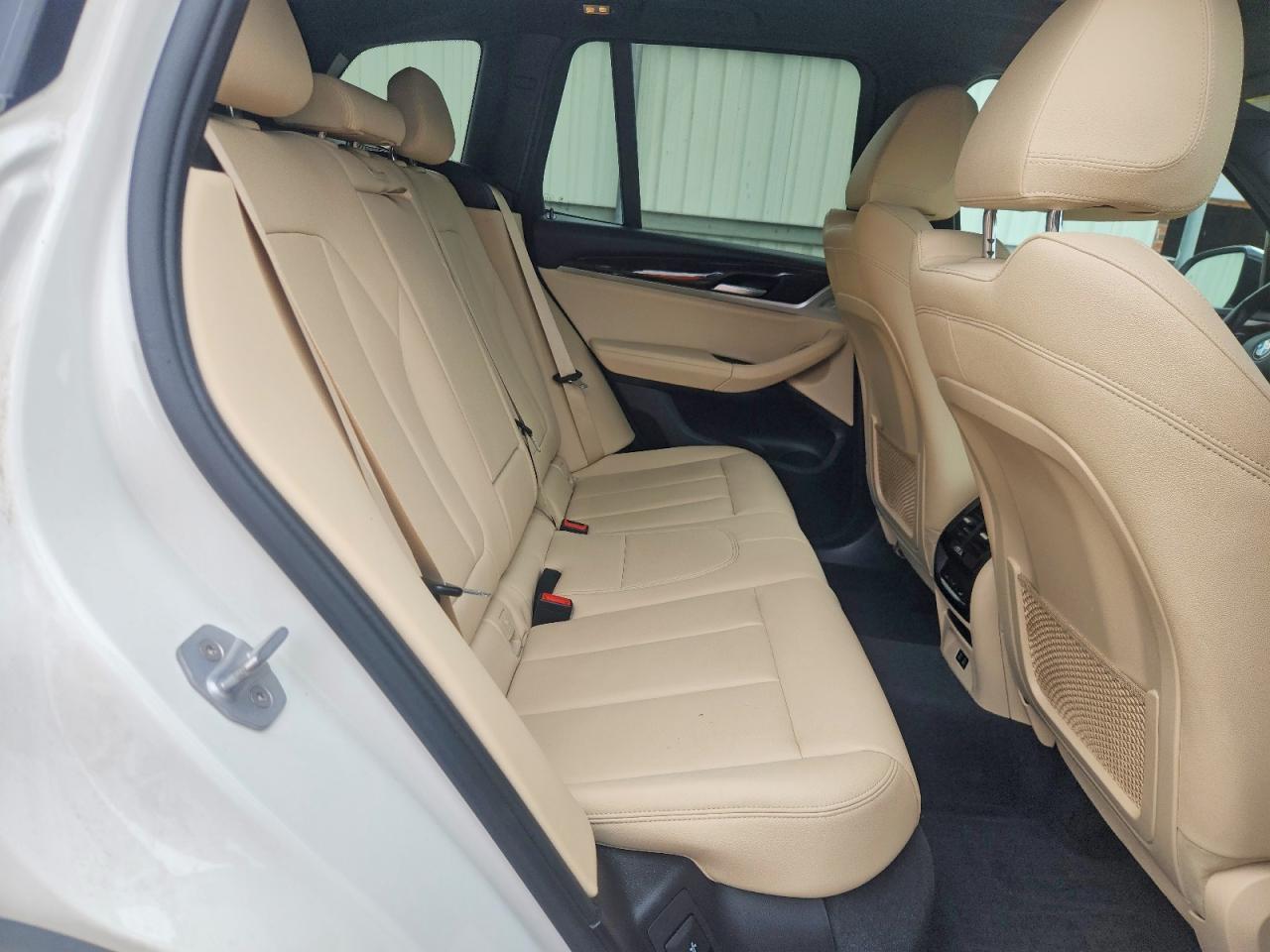 2020 BMW X3 xDrive30I - zdjęcie 11