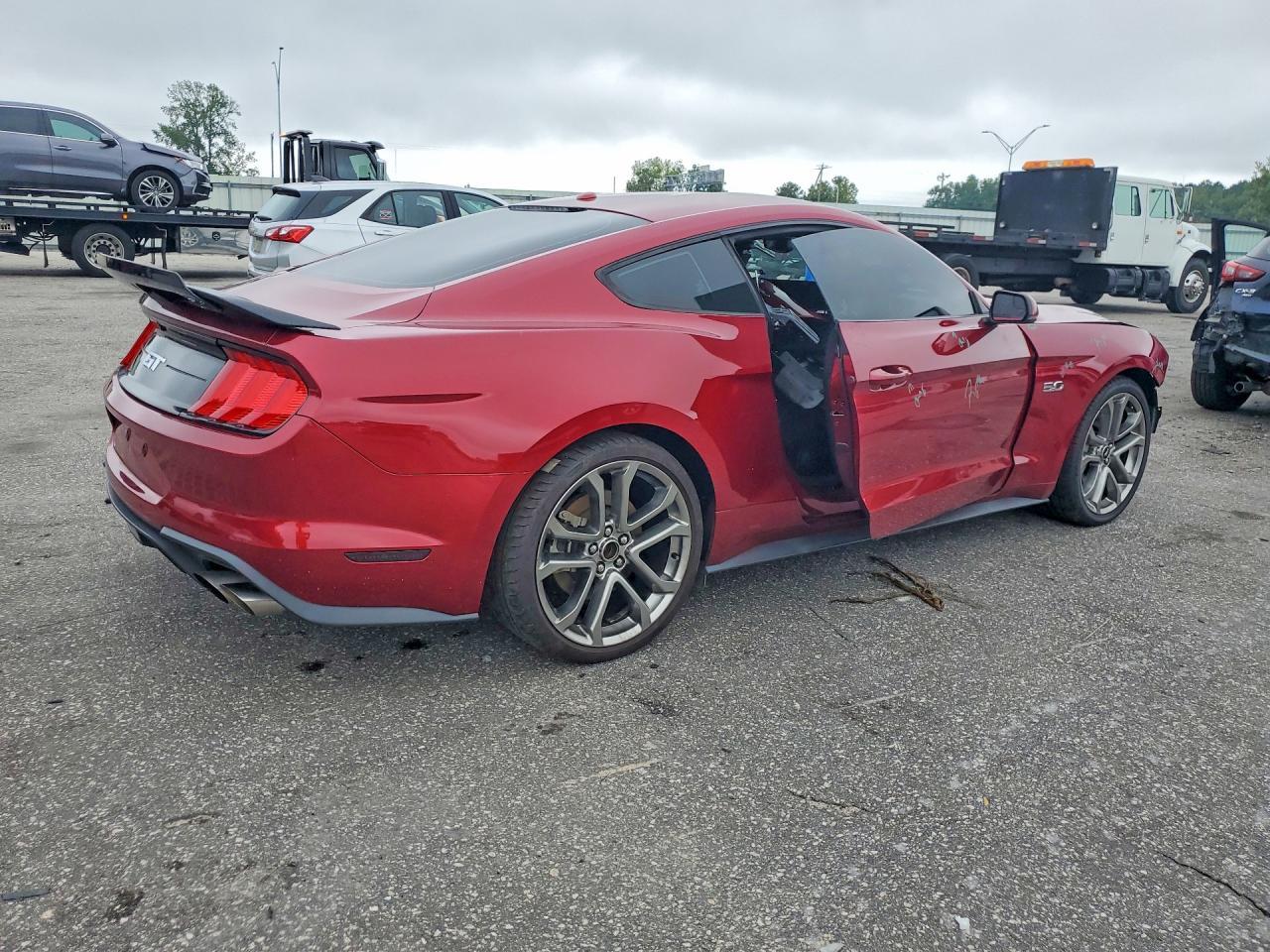 2018 Ford Mustang Gt - zdjęcie 3
