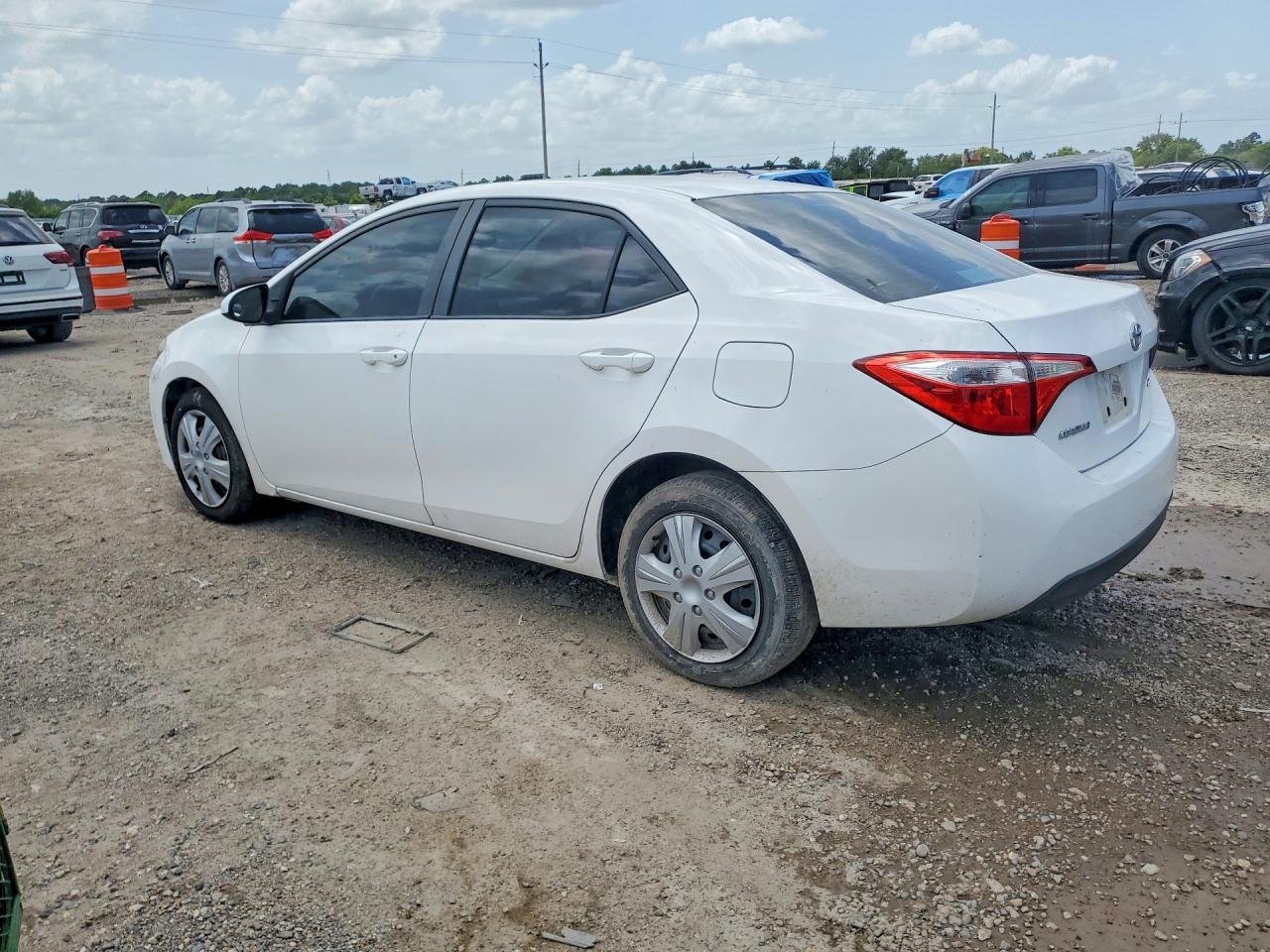 2014 Toyota Corolla Le - zdjęcie 2