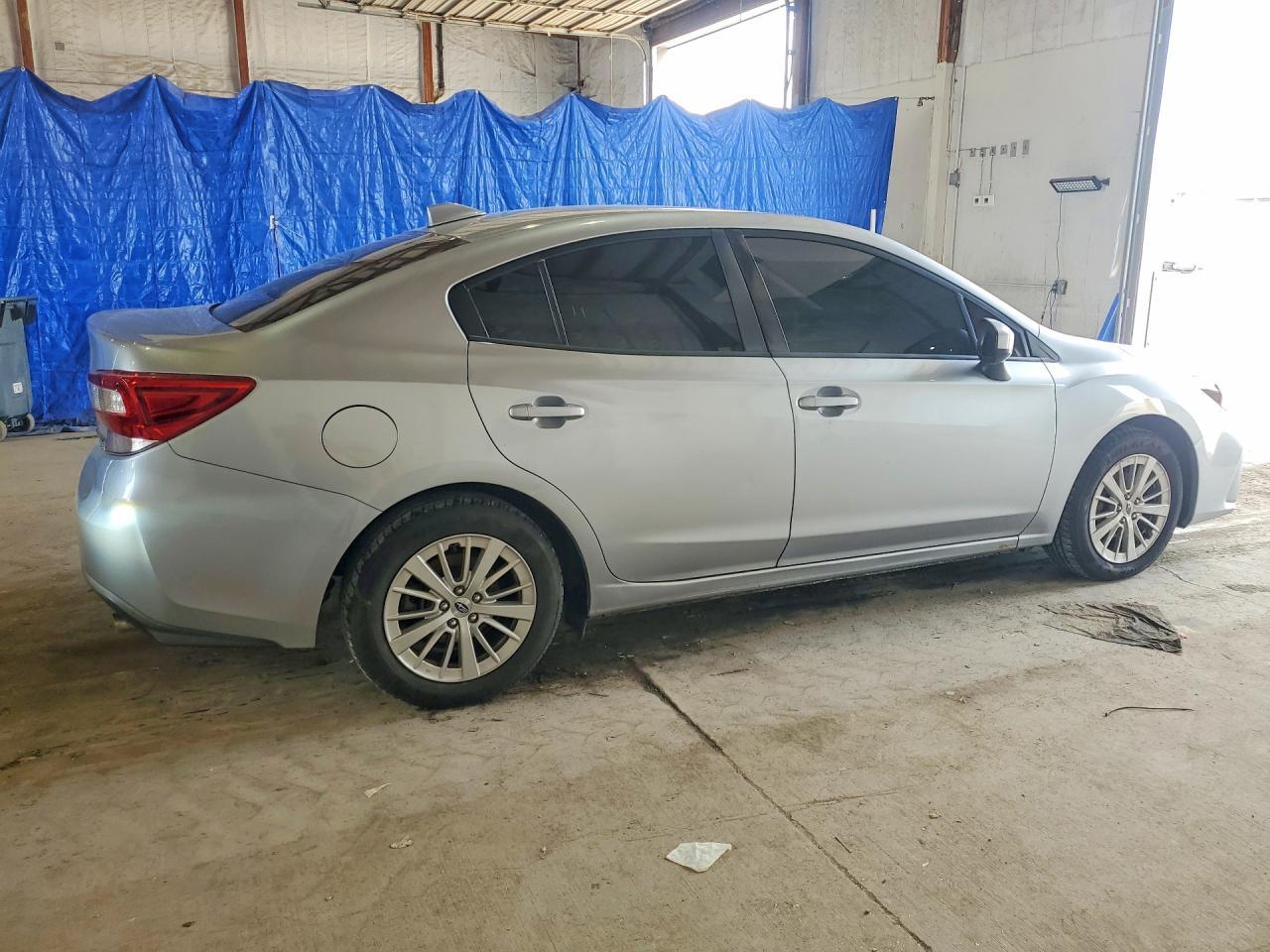 2017 Subaru Impreza Premium - zdjęcie 3