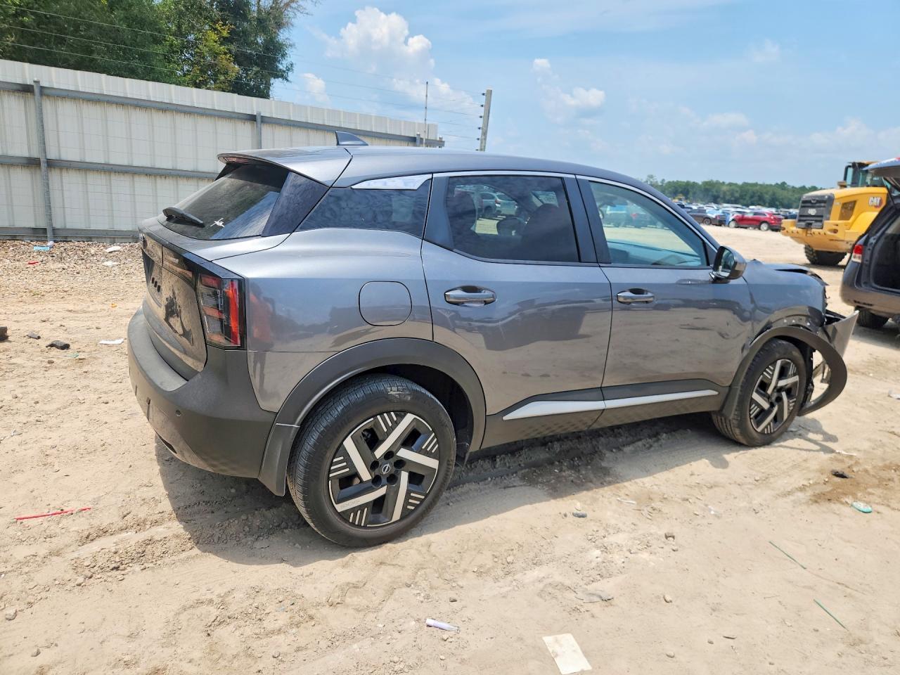 2025 Nissan Kicks Sv - zdjęcie 3