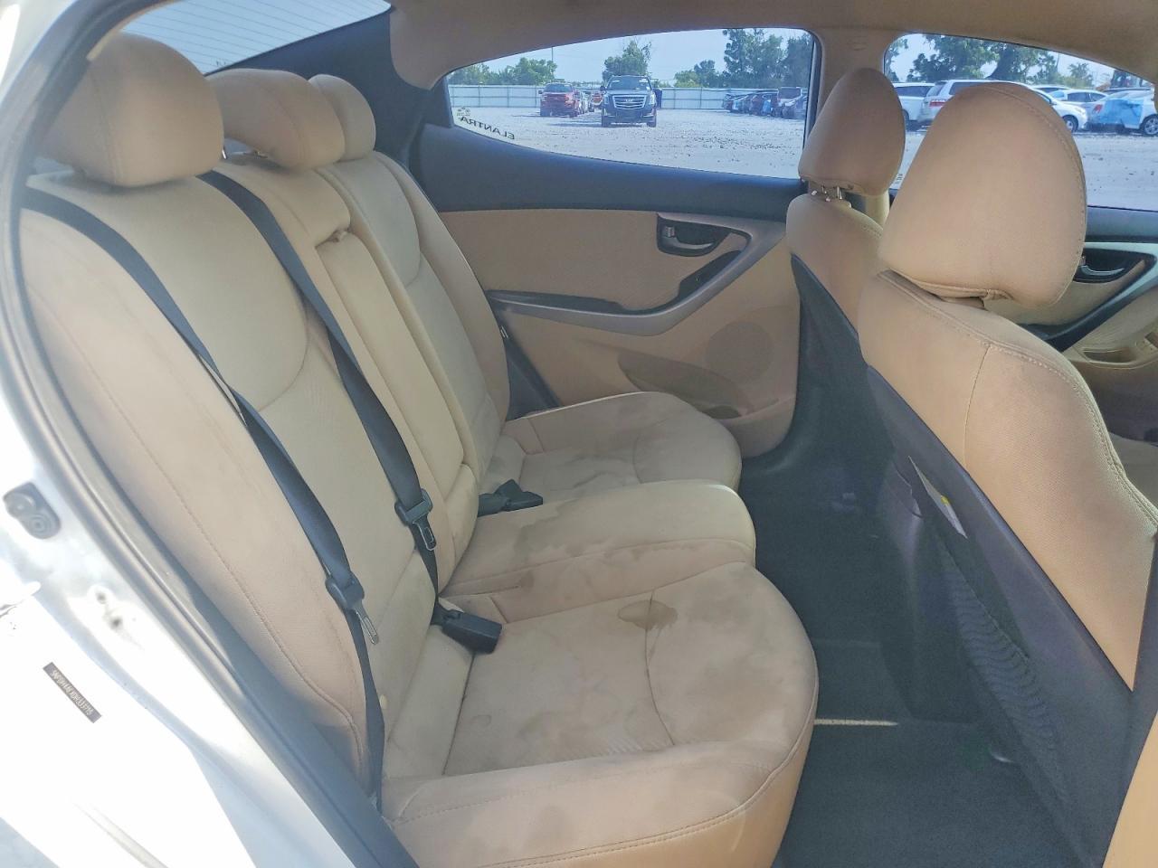 2013 Hyundai Elantra Gls - zdjęcie 10