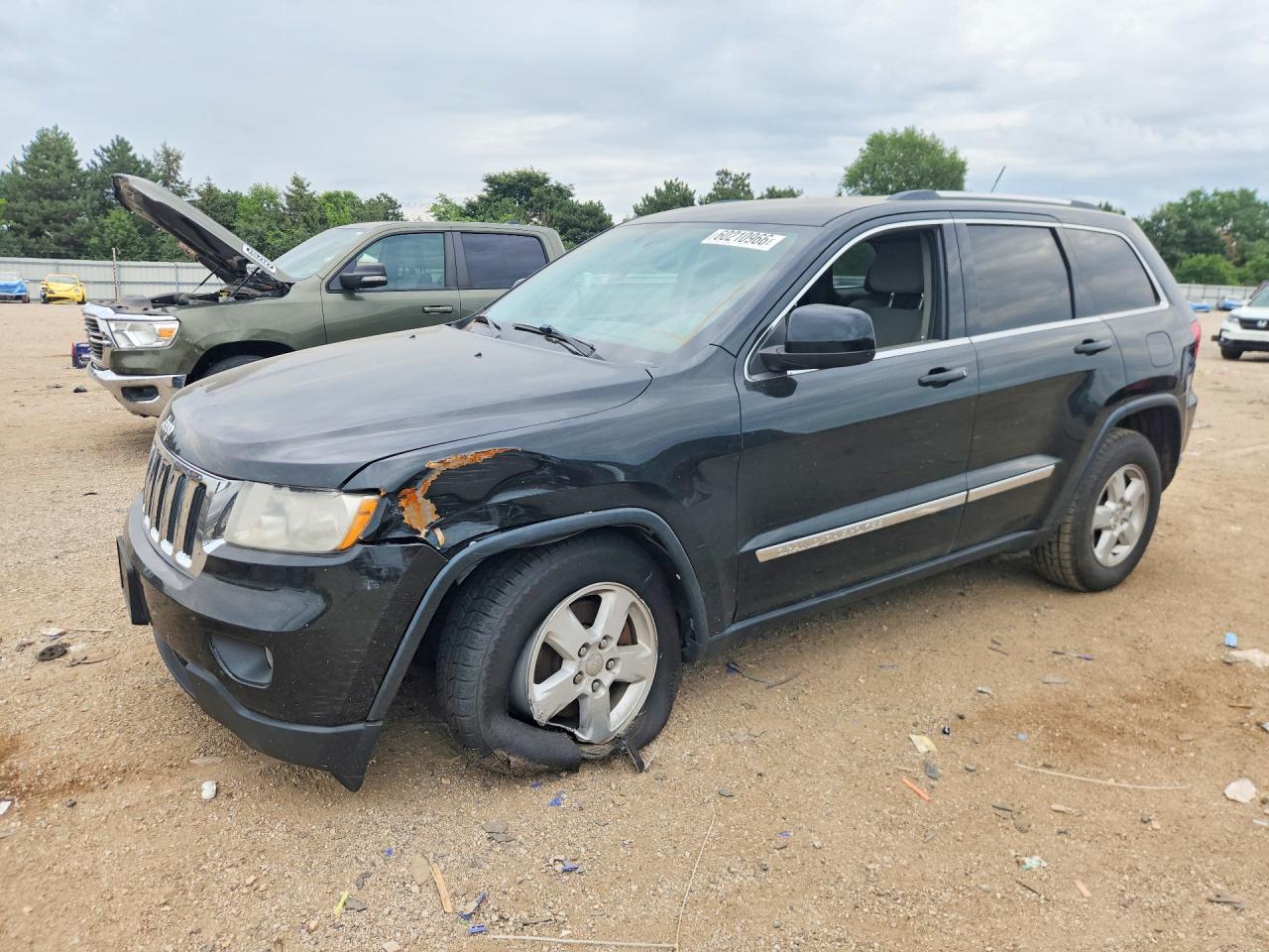 2013 Jeep Grand Cherokee Laredo - zdjęcie główne