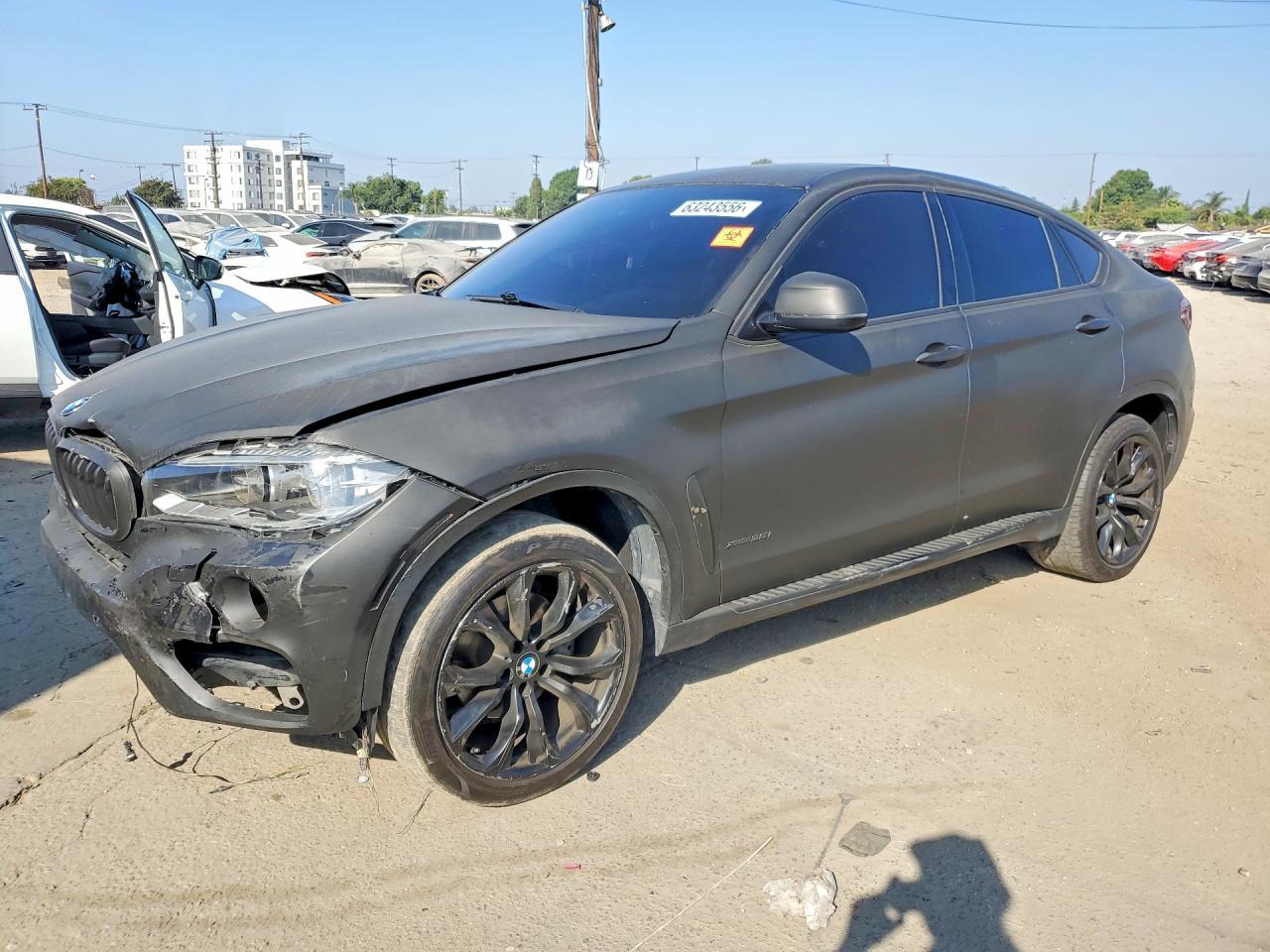 2016 BMW X6 xDrive35I - zdjęcie główne