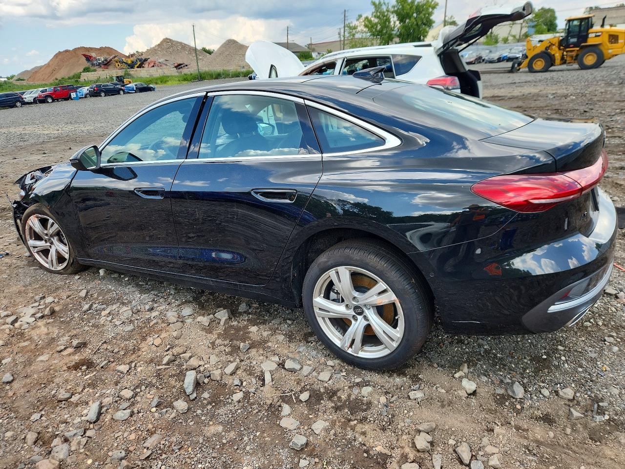 2026 Audi A5 Premium - zdjęcie 2