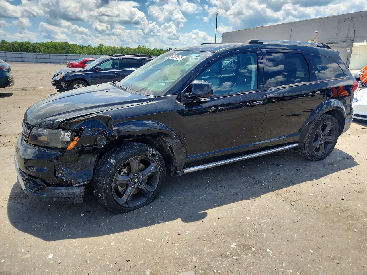 2018 Dodge Journey Crossroad - zdjęcie główne