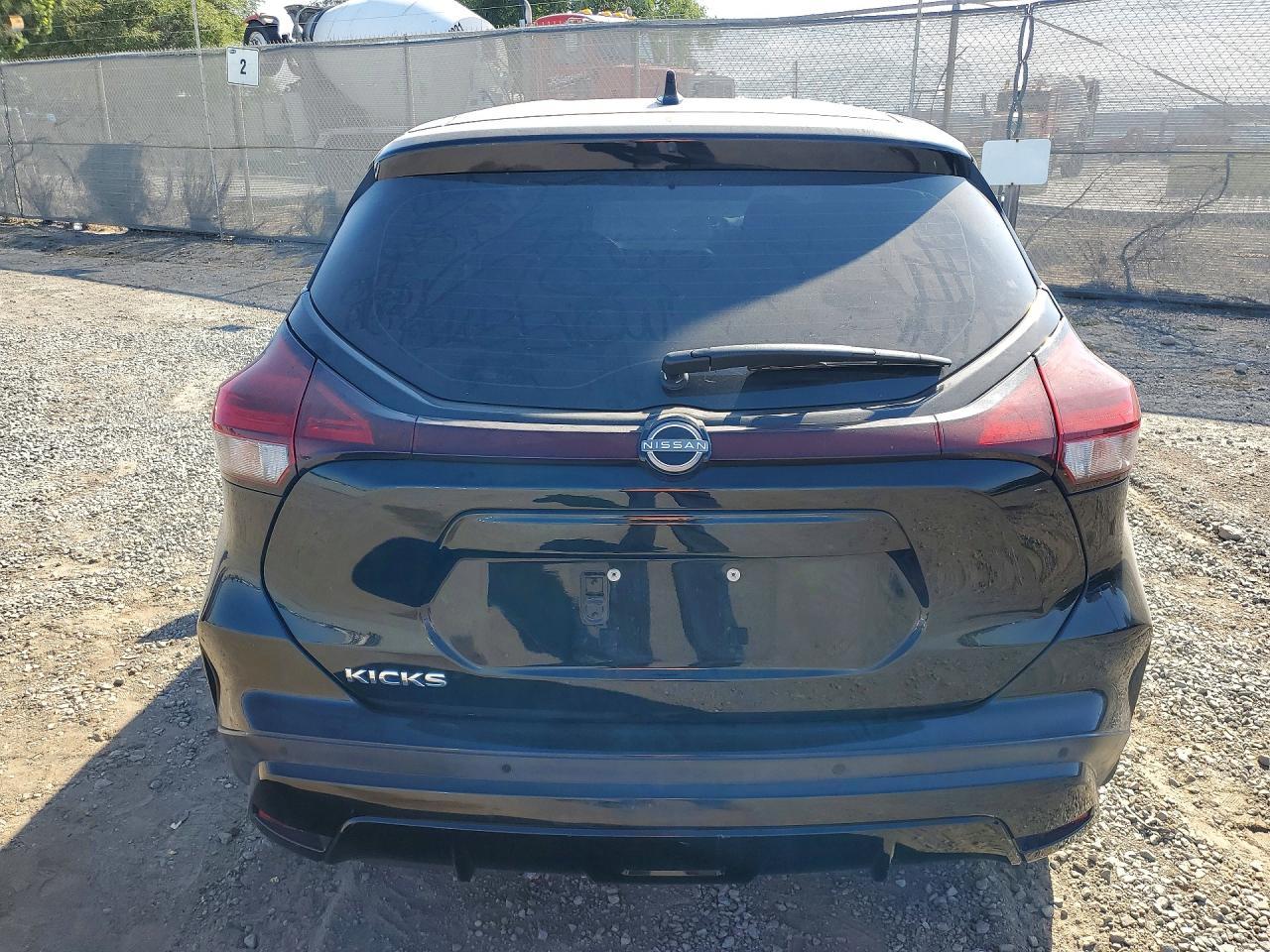 2022 Nissan Kicks S - zdjęcie 6