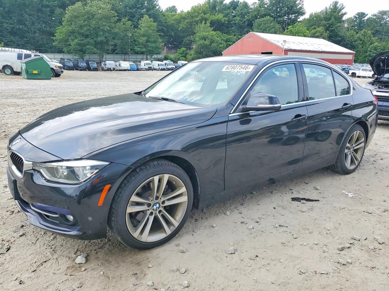 2018 BMW 330 Xi - zdjęcie główne